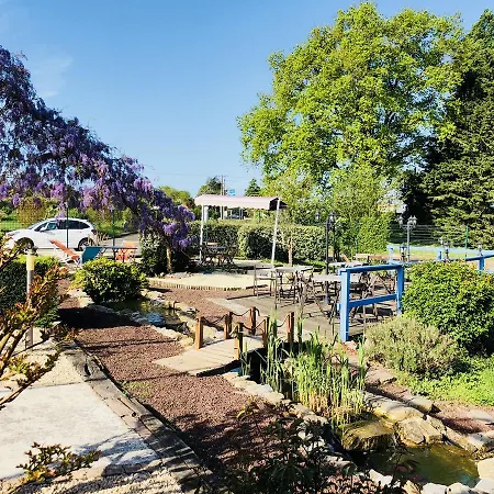 Hotell Au Relais Des Lilas Parthenay