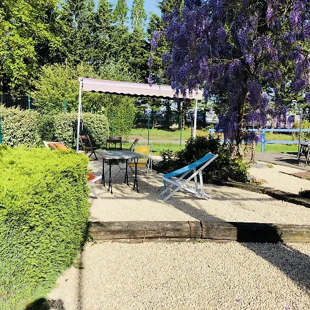 Hotel Au Relais Des Lilas Parthenay