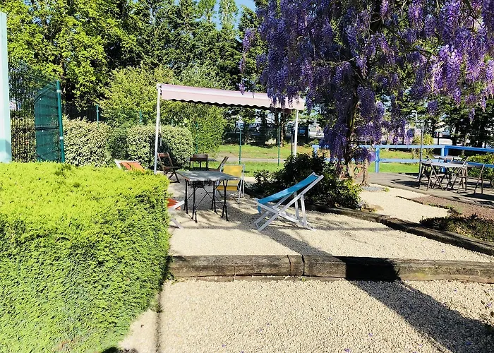 Hotel Au Relais Des Lilas Parthenay