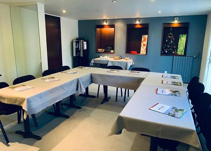 Au Relais Des Lilas Hotel